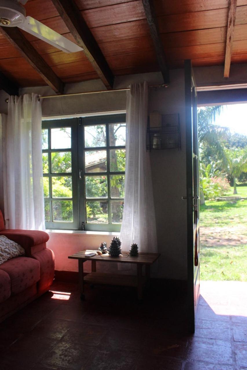 Posada San Miguel Paraguari Exteriör bild